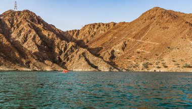 Şeriat Emirliğinde El Rafisah Barajı 'nı çevreleyen dağlar