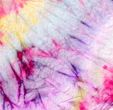  Çok renkli kravat boyası, boyalı gömlek arka planı. Doku Kırsal Kaleydoskop Boyalı Yıkama, suluboya Gökkuşağı Arkaplanı. Gömlek kravat boyası, parmak izi ve boya. Mürekkep.