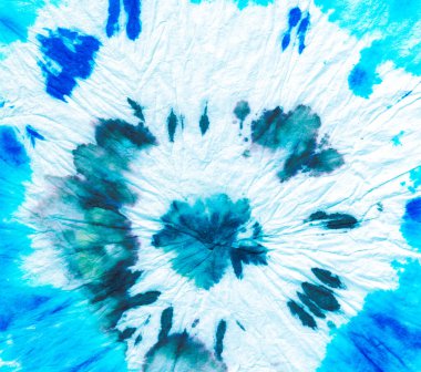  Beyaz kravat boyası. Boyalı Spiral İpek Çizimi. Hippi giyim süsü kravat boyası tekrar. Suluboya Mavi Arkaplan. Eğlenceli kravat boyası. Renk Ölümü. Boyalı Gömlek dokusu.