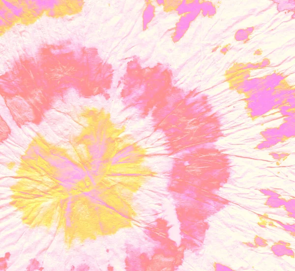  Altın kravat boyası. Die Multi Light Tasarım. Japon kravat boyası boyama yıkama. El yapımı Altın Arkaplan. Boyalı kravat boyası, Multi Die Spiral. Tiedye Modern. 