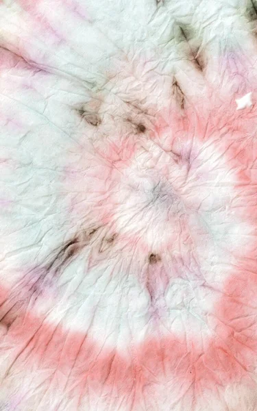 Bohem Shibori Psychedelic Kaleydoskop. Kravat stili kumaş. Kahverengi Psikedelik Kaleydoskop. Eski 1960 Tasarım. Boho Spiral Boyalı Parmak izi. Boho 60 'ların Kıyafet Sanatı. 