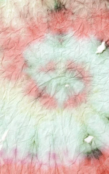 Bohem Tonal Psychedelic Kaleydoskop. Boyalı Spiral Arkaplan. Kırmızı Psikedelik Kaleydoskop. 1970 'lerin sanat eserleri. Old Spiral Tiedye Deseni. Eski 1970 Giysi Deseni. 