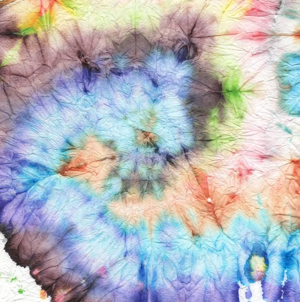 Gökkuşağı Tekstil Boyası Sarmalı. Boyalı Spiral Doku. Pembe kravatlı boya sarmalı. Boho 1970 'lerin arka planı. Klasik Tie Dye Spiral. Havalı girdap kravat kumaşı. 60 'ların Çizgili Tasarımı.