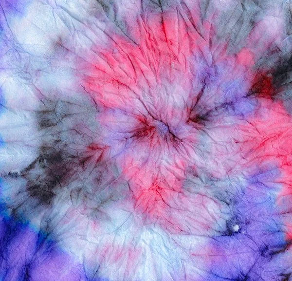 Eğlenceli yuvarlak spiral kravat boyası. Navy Tiedye Batik Tekstil dokusu. Gökkuşağı Spiral Kravat Boyası. Renkli suluboya arka plan. 1960 'ların Tiedye dairesel tasarımı. Gömlek 1970 'ler.