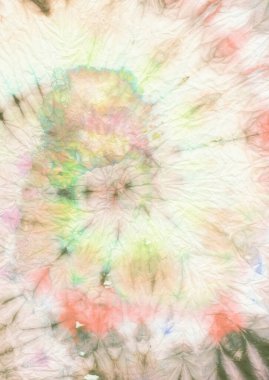 Gökkuşağı Spiral Kravat Boyası. Hippi Boyalı Suluboya Resim. Gömlek Spiral Kravat Boyası. Batik Gökkuşağı Spiral deseni. Boyalı Hippi Tasarımı Dekorasyonu. Çiçek sarmalı kravat boyası.