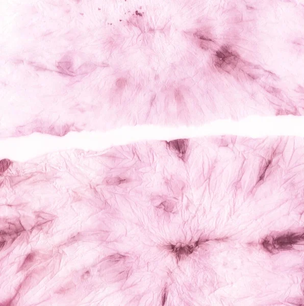 Yaşlı hippi spiral kravat boyası. Rose Die Batik Parlak Sanat. Violet Spiral kravat boyası. Hippi Giysi Psikedelik Tasarımı. 1970 'lerin Boyalı Girdap Sanatı. Giysileri 60 'lı yıllarda süsle. 