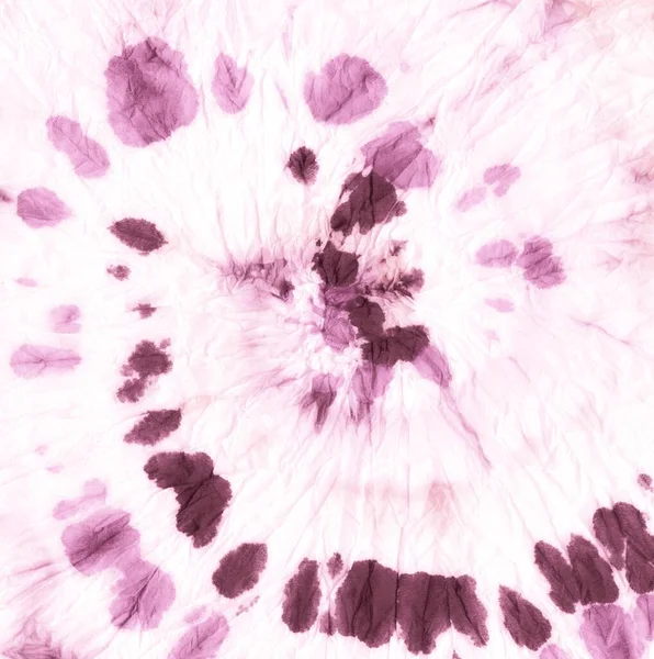 Eski Renkli Spiral Kravat Boyası. Mermer Boyalı Ikat Parlak Tasarım. Pembe spiral kravat boyası. Huzur içinde yıkanmış saykodelik baskı. 1960 'ların Tiedye stili kumaşı. 1960 'lardaki Çiçekleri Tekrarla. 