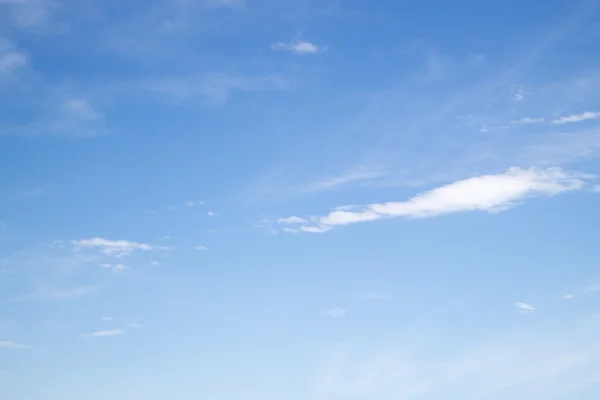 Blue sky background with clouds — Stock Photo, Image