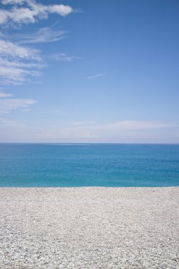 çakıllı plaj