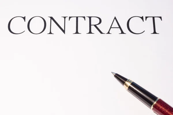 Contrato e caneta — Fotografia de Stock