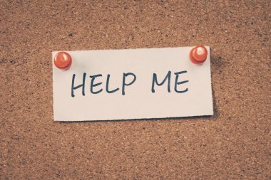 Bana yardım Not tutturulmuş bulletin board