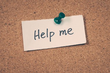 Bana yardım Not tutturulmuş bulletin board