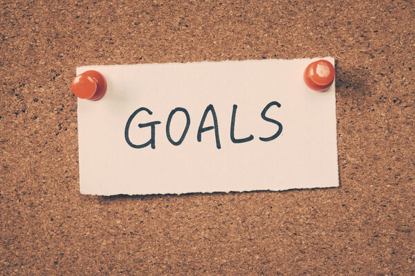 Заметка о цели прикреплена на доске объявлений
