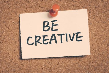 yaratıcı Not bulletin board tutturulması