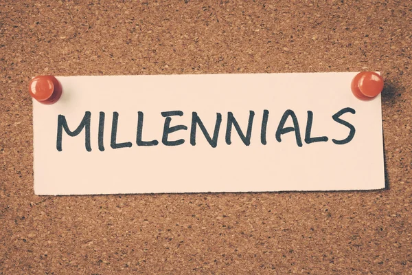 bülten tahtası üzerinde pinned millennials Not