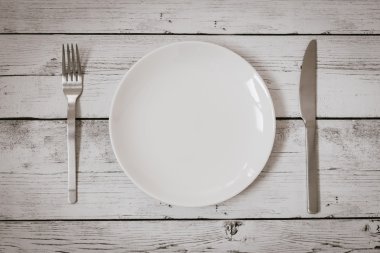 tabak çatal bıçak