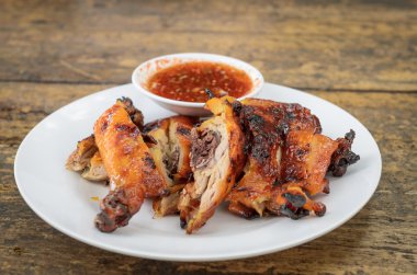 sos Tavuk soslu ızgara tavuk