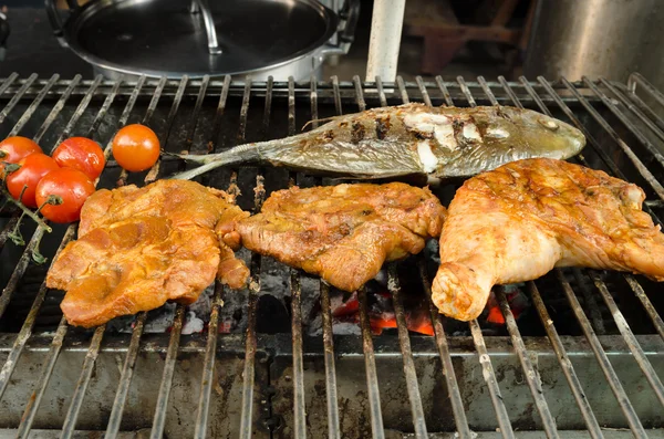 Grilled food — Stock Photo, Image