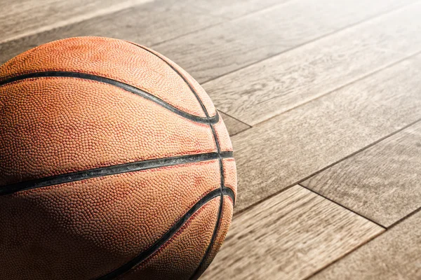 Basketbal op de verdieping — Stockfoto