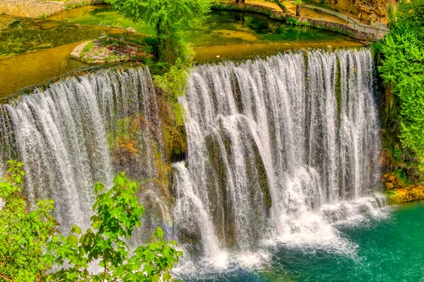 Vista Sobre Grande Cachoeira Rio Pliva Cidade Jajce Bósnia Herzegovina — Fotografia de Stock