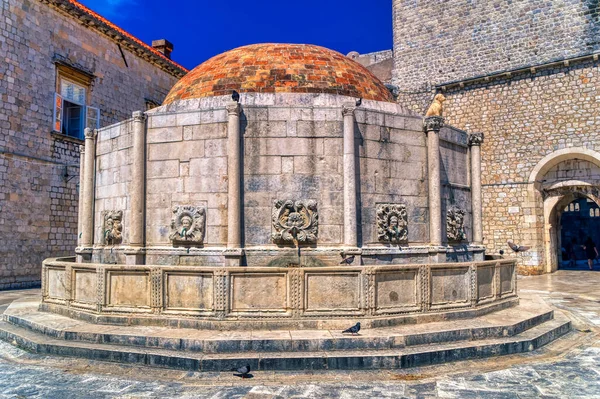 Fonte Pública Medieval Onofrio Localizada Cidade Velha Dubrovnik Croácia Fotografia De Stock
