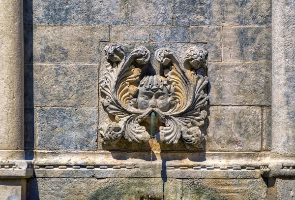 Деталь Від Великого Публічного Фонтану Розташованого Старому Місті Дубровник Хорватія — стокове фото