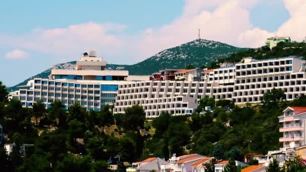 Luftaufnahme Über Den Beliebten Ferienort Neum Bosnien Und Herzegowina — Stockvideo