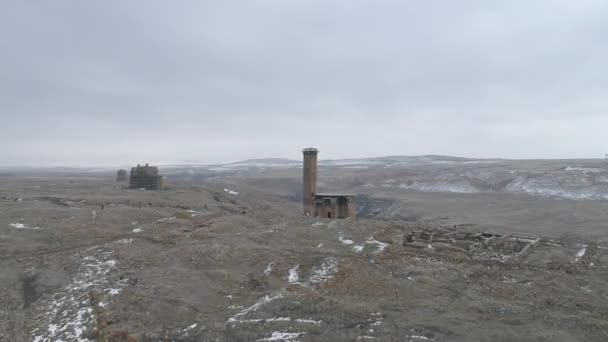 Letecký pohled na Kars Sudden Ruins. 4K záběry v Turecku — Stock video