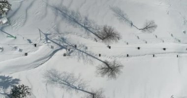 Türkiye 'nin Kocaeli kentindeki Kartepe Kayak Tesisindeki Kayak Kaldırma Havadan Görünümü
