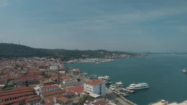Türkiye 'deki Ayvalik Kent manzarasının havadan görüntüsü