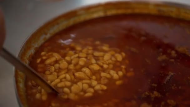 Turkish traditional Haricot bean. Turkish cuisine — Stock Video