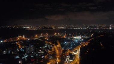 İstanbul Şehri 'nin hava manzarası. Türkiye 'de 4K Görüntüsü