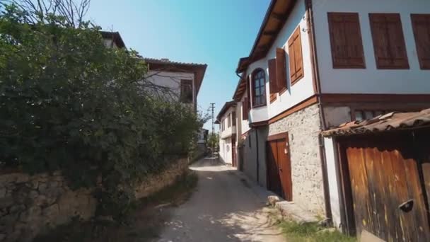 Maisons ottomanes traditionnelles à Safranbolu. Images 4K en Turquie — Video