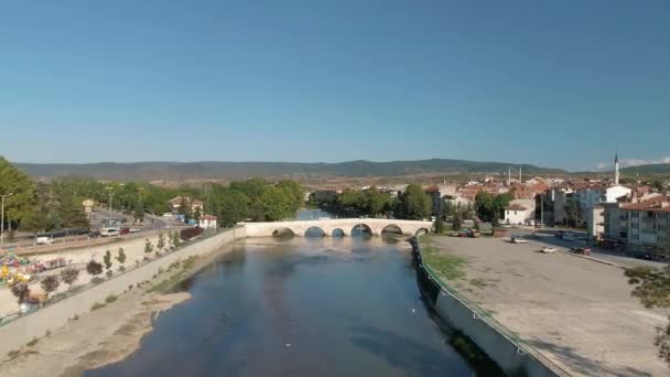 土耳其Kastamonu Taskopru桥的空中景观。土耳其的4K段录像 — 图库视频影像