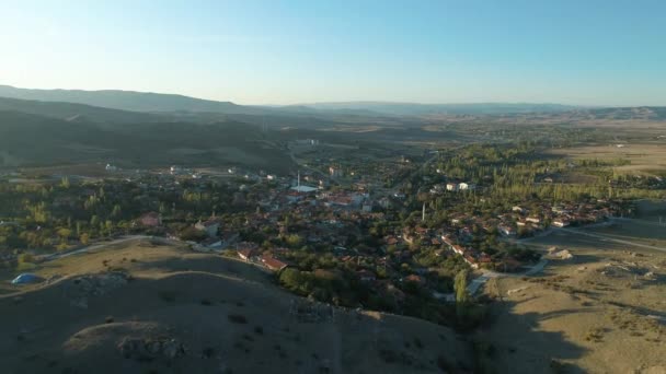 Luftaufnahme von Alacahoyuk in Corum. 4K-Filmmaterial in der Türkei — Stockvideo
