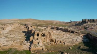 Dara Mezopotamya 'nın Mardin' deki hava görüntüsü. Türkiye 'de 4K Görüntüsü