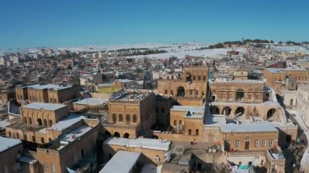 Pemandangan Kota Mardin di Turki. Salju cuaca — Stok Video