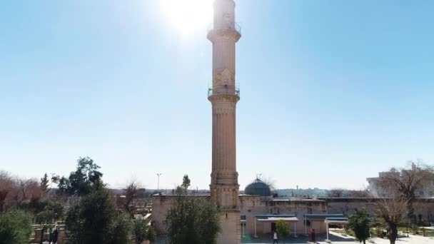 Pemandangan udara dari Nusaybin Zeynel Masjid Abidin di Mardin. 4K Footage di Turki — Stok Video