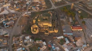 Türkiye 'de Şanlıurfa Şehri' nin hava manzarası. Türkiye 'de 4K Görüntüsü