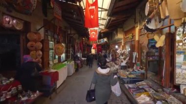 Gaziantep, Türkiye - 15.05.2019: Gaziantep bakır pazarı