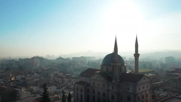 Légi kilátás Kurtulus mecset Gaziantep. 4K felvételek Törökországban — Stock videók