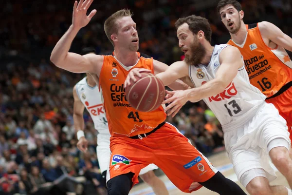 Valencia Basket i Real Madryt — Zdjęcie stockowe