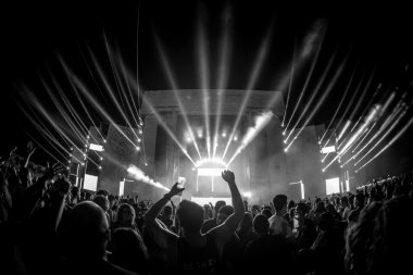 Medusa güneş plaj Festivali