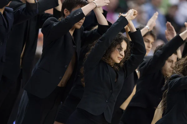 Dancers during the game between Valencia Basket against Barcelona — Stock Photo, Image