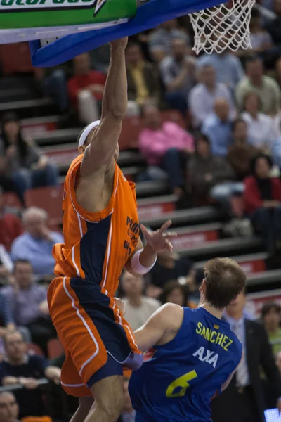 Players during the game between Valencia Basket against Barcelona — Stock Photo, Image