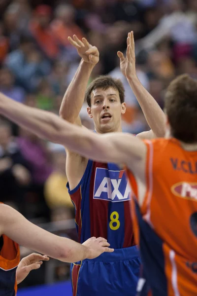 Players during the game between Valencia Basket against Barcelona — Stock Photo, Image