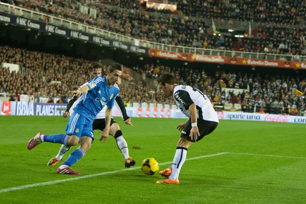 Ангел Ди Мария из Реал Мадрида бегает с мячом — стоковое фото