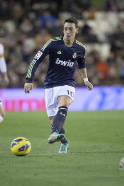 Mesut ozil İspanyol futbol ligi maç sırasında