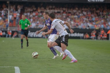 Valencia oyuncu barragan ve rcd espanyol oyuncu dağlardır eylem