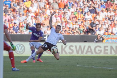 RCD espanyol oyuncu eylemi lucas ve valencia oyuncu otamendi